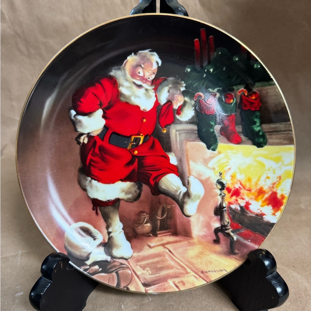 1989 Knowles Haddon Sundblom “Santa by the Fire” Collectible Christmas Plate